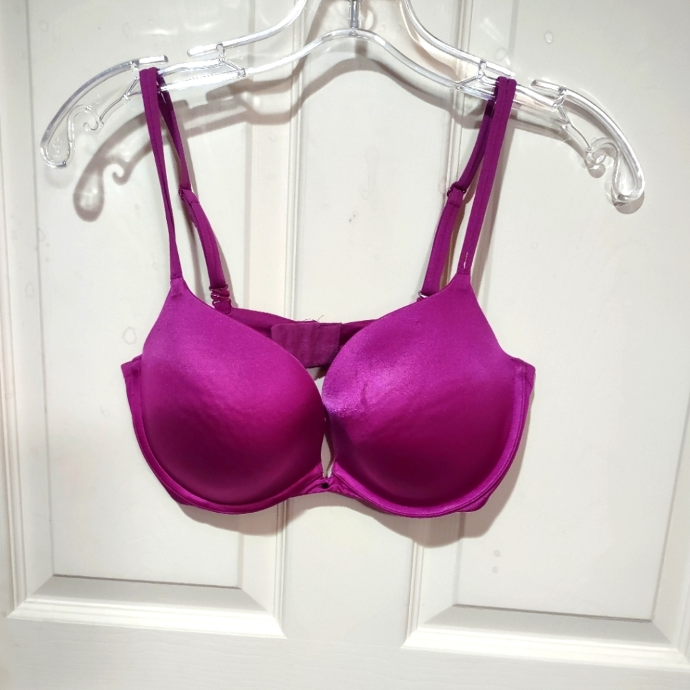 Victoria Secrets  Bra